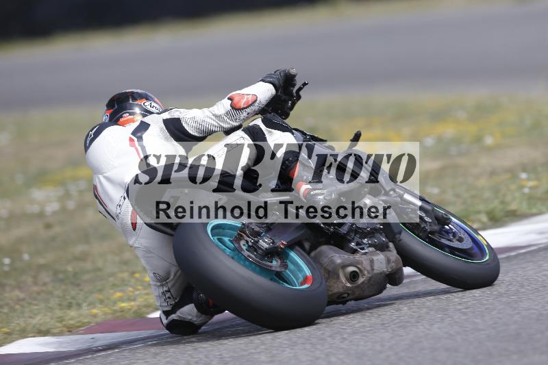 /37 09.08.2026  Pluess Motosport ADR/Freies Fahren/37